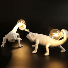 Load image into Gallery viewer, Lizard Table Lamps with lightbulbs
