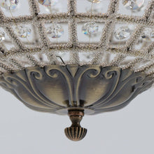 Load image into Gallery viewer, Close-up of Royal Empire Ball Light
